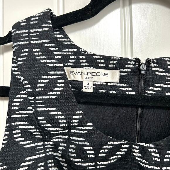 Evan Picone Geometric Sheath Dress 4 Black Gray Sleeveless Career Cocktail Party - Picture 7 of 13